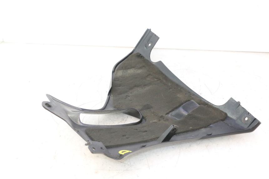 photo de BAS DE CAISSE DROIT KAWASAKI ZZR 600 (1995 - 2004) - Marquages et références