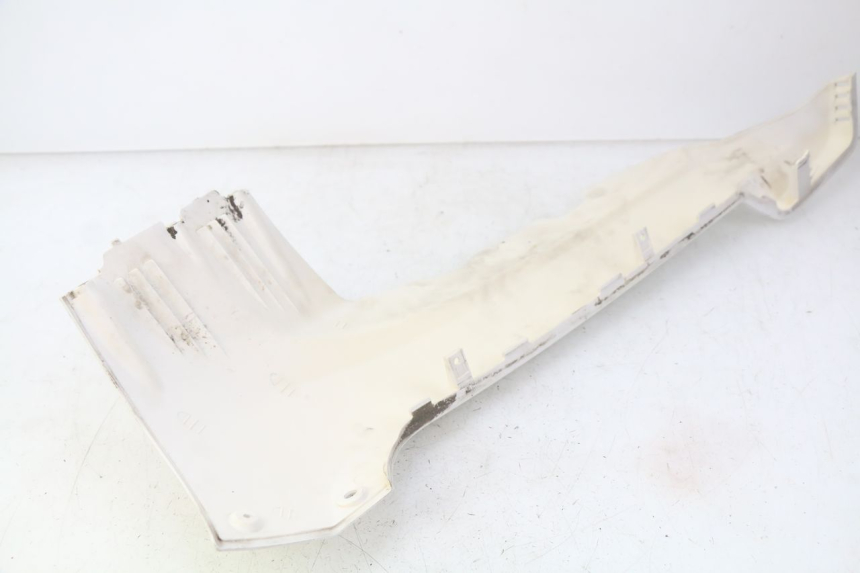 photo de BAS DE CAISSE PEUGEOT E-VIVACITY 1 (2012 - 2018) - Détail de la pièce