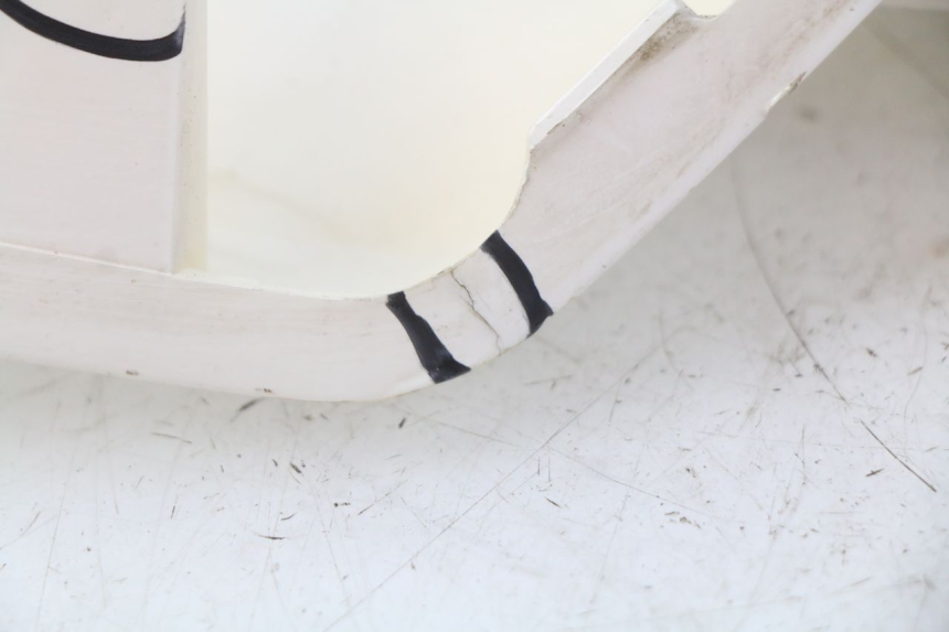 photo de BAS DE CAISSE PEUGEOT E-VIVACITY 1 (2012 - 2018) - Gros plan technique