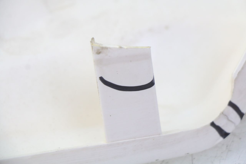 photo de BAS DE CAISSE PEUGEOT E-VIVACITY 1 (2012 - 2018) - Points de fixation