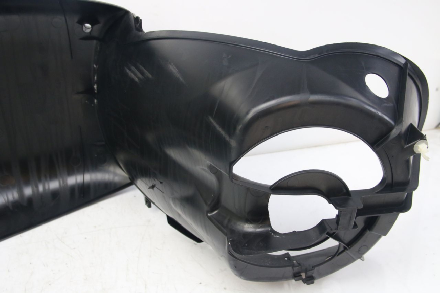 photo de BAS DE CAISSE YAMAHA D'ELIGHT DELIGHT 125 (2017 - 2020) - Marquages et références