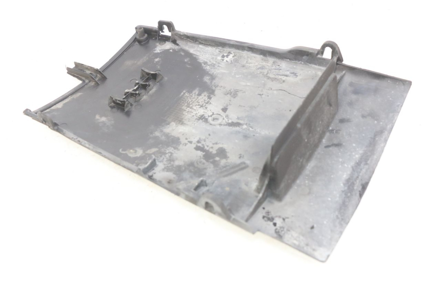 photo de BAS DE CAISSE HONDA FES S-WING SWING ABS 125 (2007 - 2015) - Autre angle de vue