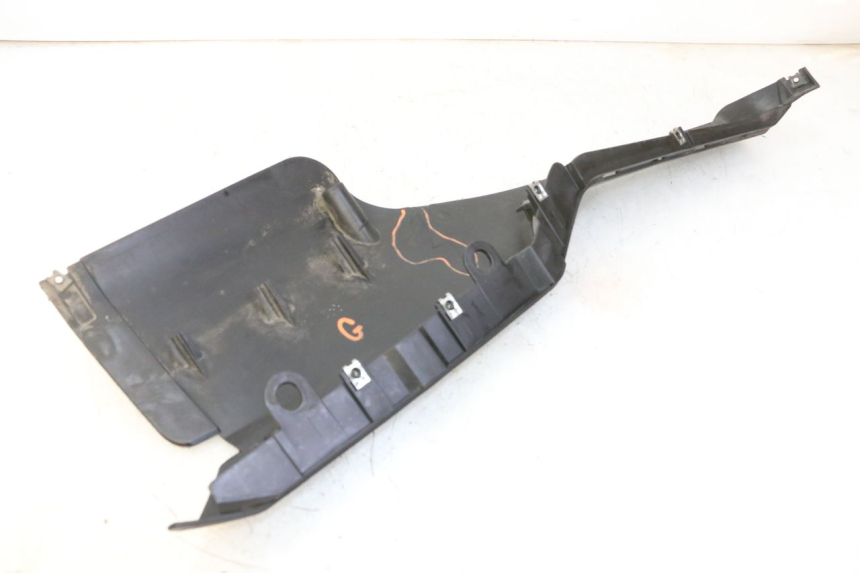 photo de BAS DE CAISSE GAUCHE QUADRO 4 4D 350 (2015 - 2018) - Zoom état d’usage