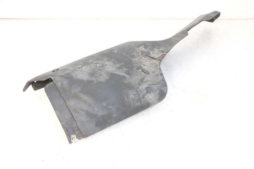 photo de BAS DE CAISSE GAUCHE QUADRO 4 4D 350 (2015 - 2018) - Points de fixation