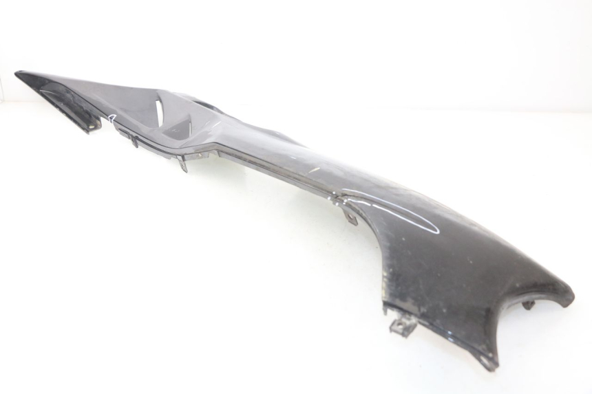 photo de BAS DE CAISSE GAUCHE JONWAY AZTRAL 125 (2008 - 2017) - État de surface