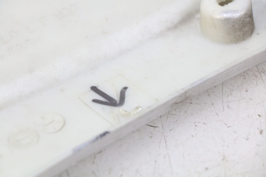 photo de BAS DE CAISSE GAUCHE BAOTIAN BT 49 QT-9 50 (2006 - 2010) - Gros plan technique