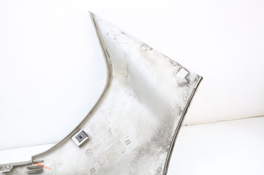 photo de BAS DE CAISSE GAUCHE BMW C1 125 (2000 - 2003) - Zoom composants