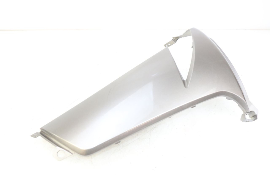 photo de BAS DE CAISSE GAUCHE PEUGEOT CITYSTAR AIR 125 (2014 - 2017) - Autre angle de vue