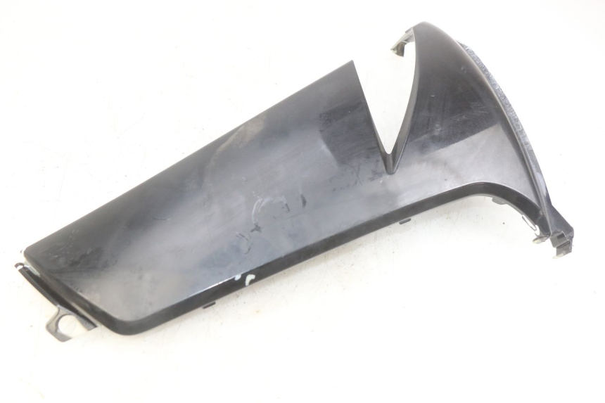 photo de BAS DE CAISSE GAUCHE PEUGEOT CITYSTAR 125 (2011 - 2017) - Marquages et références