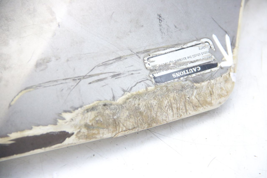 photo de BAS DE CAISSE GAUCHE KYMCO DINK STREET 125 (2009 - 2014) - Vue produit