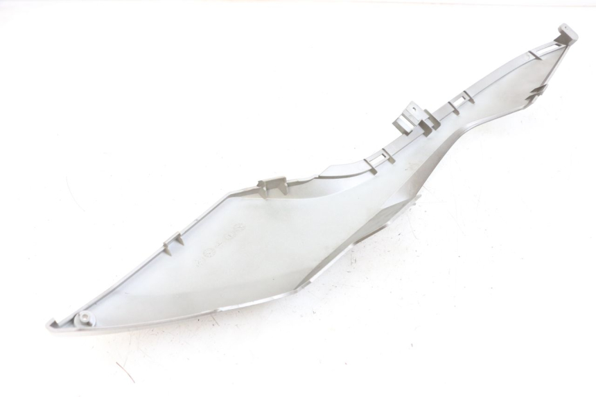 photo de BAS DE CAISSE GAUCHE KYMCO DINK STREET 125 (2009 - 2014) - Détail de la pièce