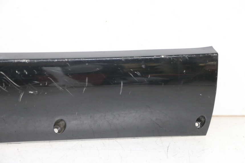 photo de BAS DE CAISSE GAUCHE SEGWAY NINEBOT E125S 1 (2022 - 2026) - Vue rapprochée