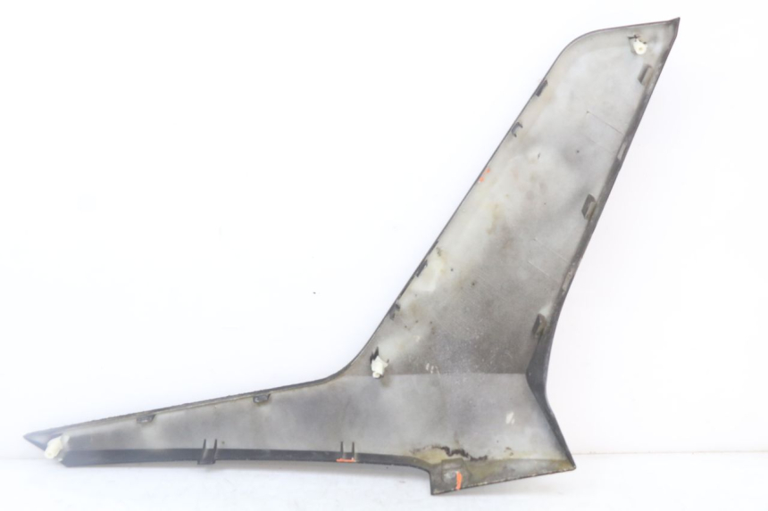 photo de BAS DE CAISSE GAUCHE LONGJIA EASY MAX 125 (2020 - 2024) - Autre angle de vue