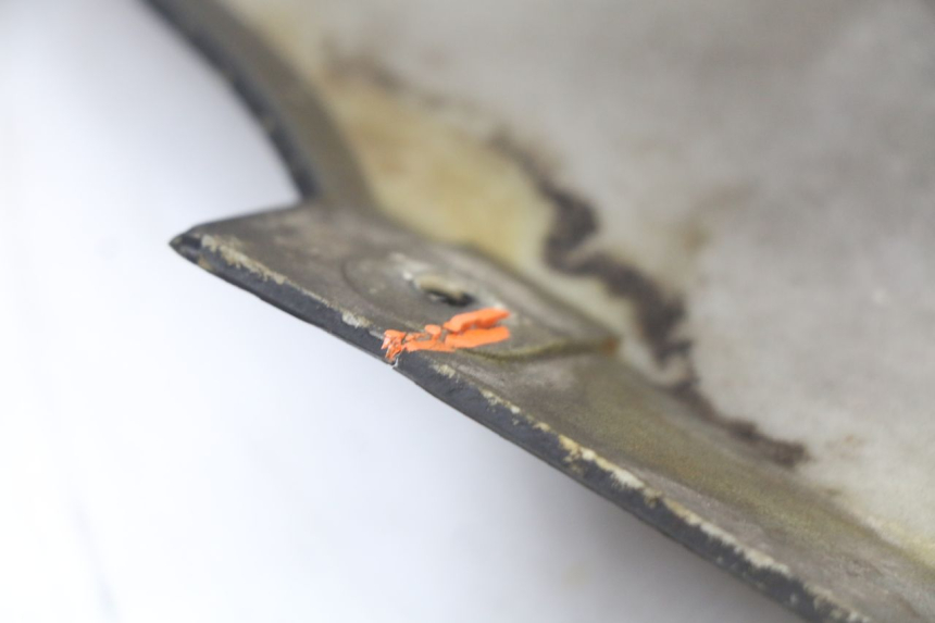 photo de BAS DE CAISSE GAUCHE LONGJIA EASY MAX 125 (2020 - 2024) - Marquages et références