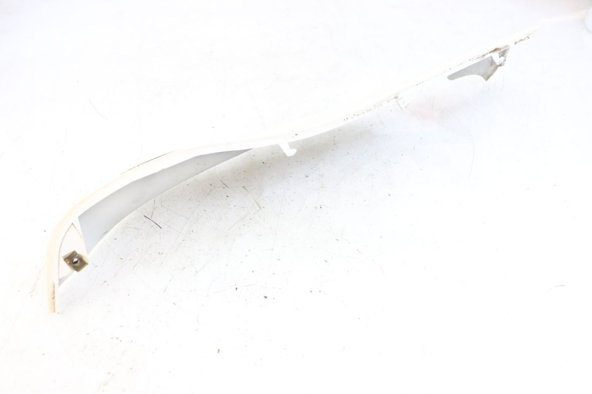 photo de BAS DE CAISSE GAUCHE SYM FIDDLE 2 50 (2008 - 2013) - Points de fixation