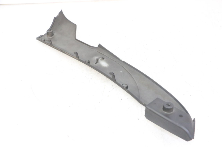 photo de BAS DE CAISSE GAUCHE SYM FIDDLE 3 III 50 (2014 - 2020) - Autre angle de vue