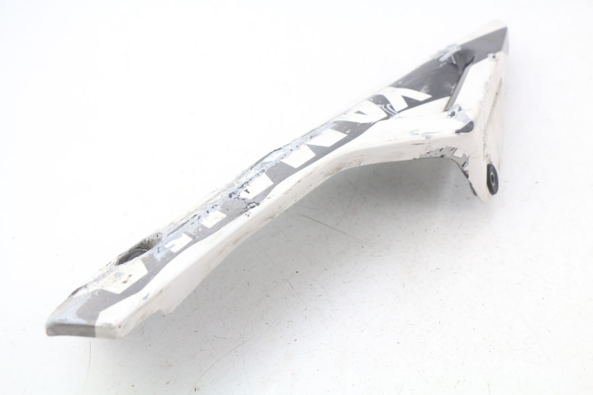 photo de BAS DE CAISSE GAUCHE YAMAHA FZ8 800 (2010 - 2016) - Vue d’ensemble