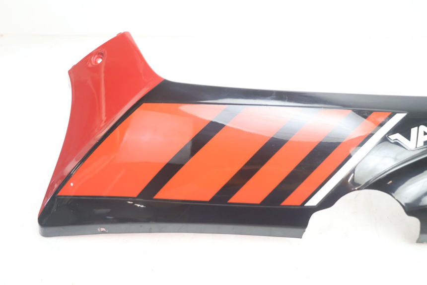 photo de BAS DE CAISSE GAUCHE VASTRO GP 2T 50 (2013 - 2017) - Détail de la pièce