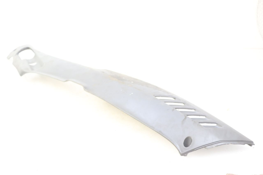 photo de BAS DE CAISSE GAUCHE PIAGGIO HEXAGON 2T 125 (1994 - 1998) - Zoom état d’usage