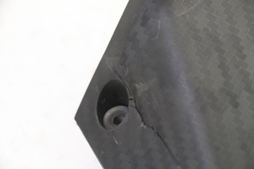 photo de BAS DE CAISSE GAUCHE SYM JET 14 4T 50 (2018 - 2022) - Zoom état d’usage