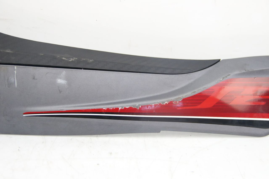 photo de BAS DE CAISSE GAUCHE SYM JET 4 4T 50 (2018 - 2021) - Autre angle de vue