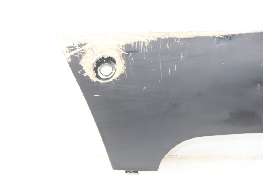 photo de BAS DE CAISSE GAUCHE PEUGEOT KISBEE 4T 50 (2018 - 2022) - Gros plan technique