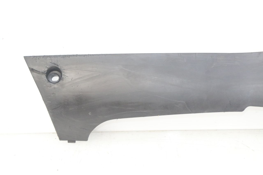 photo de BAS DE CAISSE GAUCHE PEUGEOT KISBEE 4T 50 (2010 - 2017) - Détail de la pièce