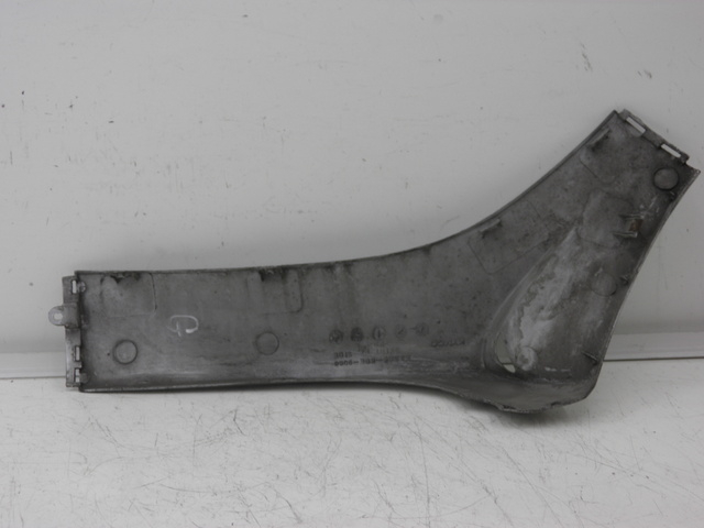 photo de BAS DE CAISSE GAUCHE KYMCO SPACER 50 (1998 - 2009) - Zoom état d’usage