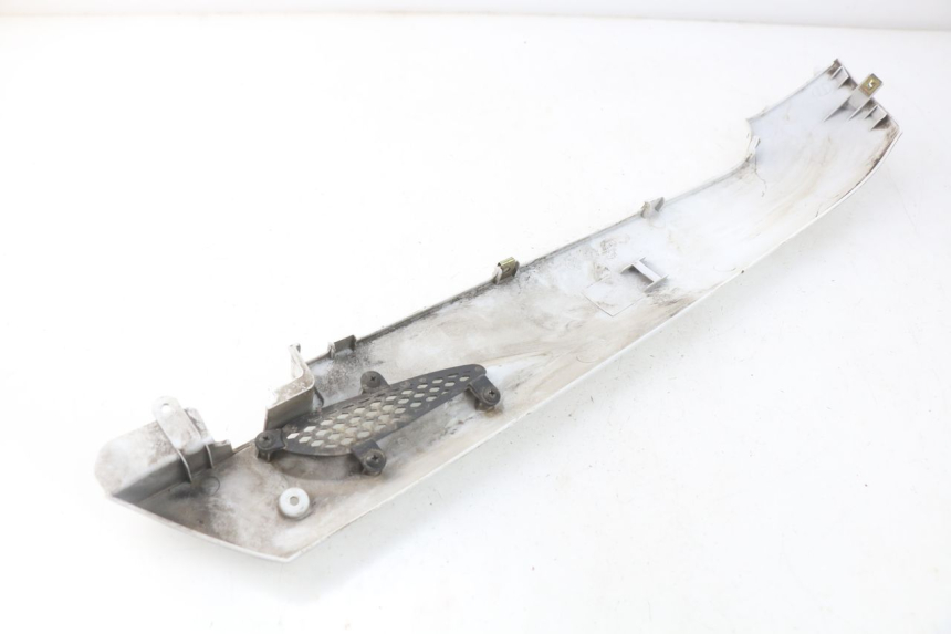 photo de BAS DE CAISSE GAUCHE KYMCO LIKE 2T 50 (2009 - 2018) - Zoom état d’usage