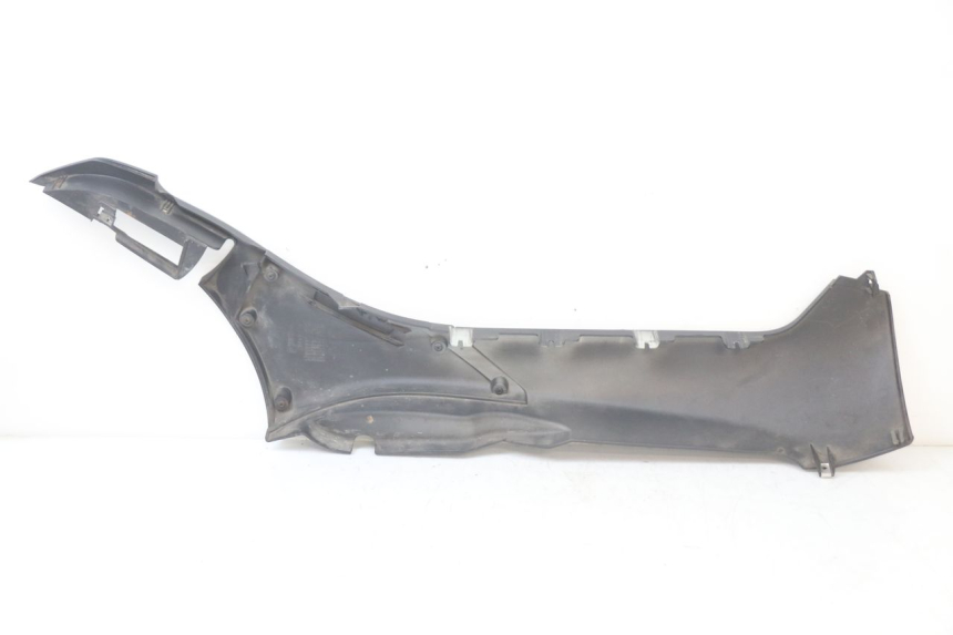 photo de BAS DE CAISSE GAUCHE PIAGGIO MP3 HPE 350 (2018 - 2020) - Points de fixation