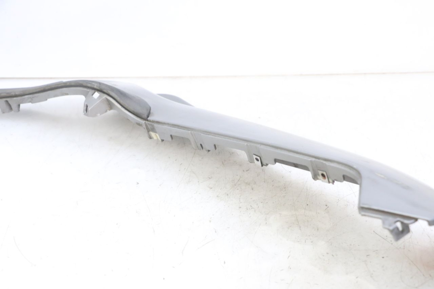 photo de BAS DE CAISSE GAUCHE PIAGGIO MP3 LT 300 (2010 - 2016) - Détail de la pièce