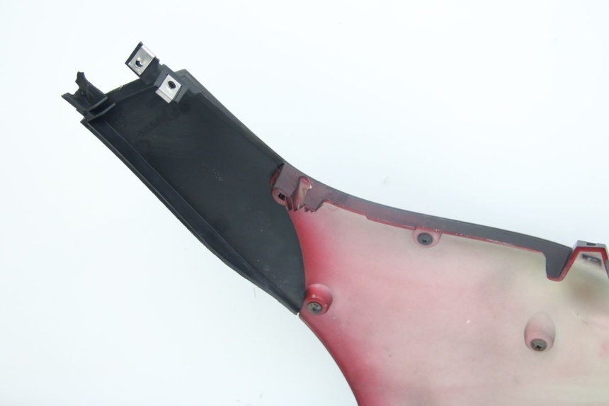 photo de BAS DE CAISSE GAUCHE PIAGGIO MP3 125 (2006 - 2014) - Marquages et références