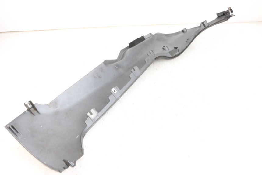 photo de BAS DE CAISSE GAUCHE PIAGGIO MP3 500 (2011 - 2015) - Détail de la pièce