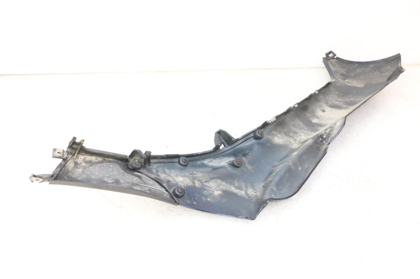 photo de BAS DE CAISSE GAUCHE PIAGGIO MP3 RL 250 (2006 - 2010) - Points de fixation