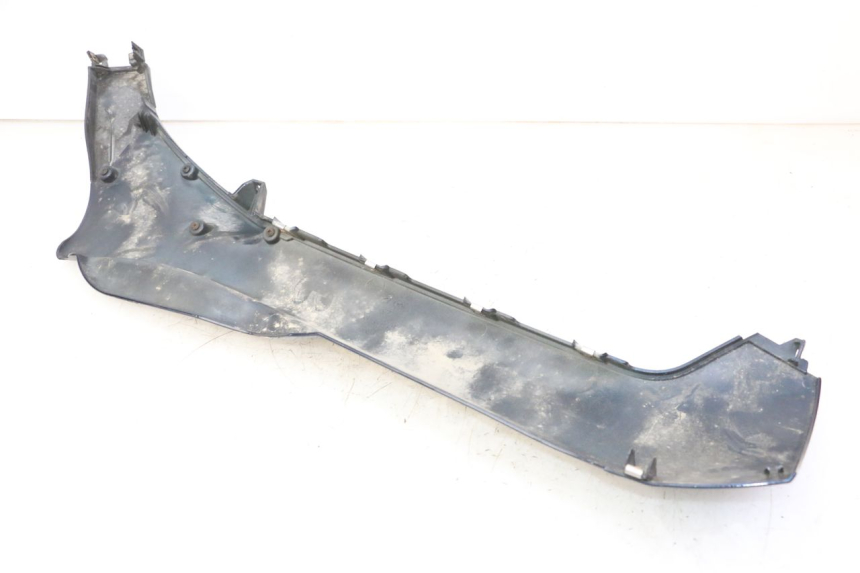 photo de BAS DE CAISSE GAUCHE PIAGGIO MP3 RL 250 (2006 - 2010) - État de surface