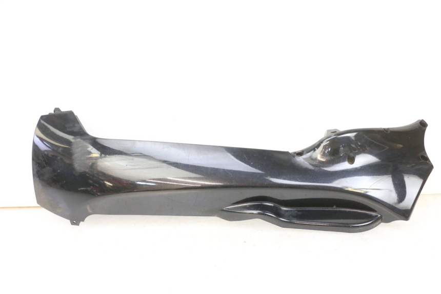 photo de BAS DE CAISSE GAUCHE PIAGGIO MP3 125 (2006 - 2014) - Vue principale