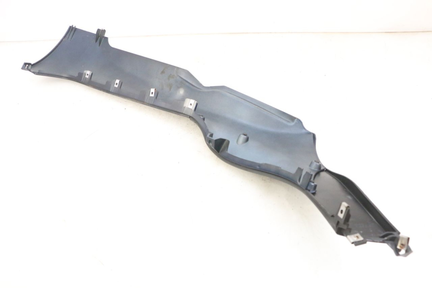 photo de BAS DE CAISSE GAUCHE PIAGGIO MP3 RL 250 (2006 - 2010) - Détail de la pièce