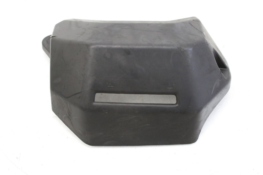 photo de BAS DE CAISSE GAUCHE YAMAHA MT-07 MT07 700 (2018 - 2020) - Gros plan technique