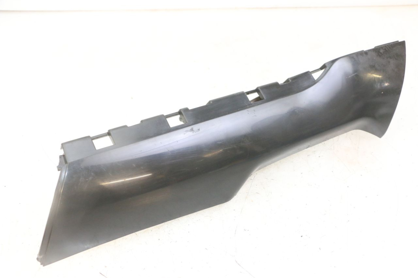 photo de BAS DE CAISSE GAUCHE PIAGGIO NRG POWER PUREJET 50 (2018 - 2021) - Vue principale