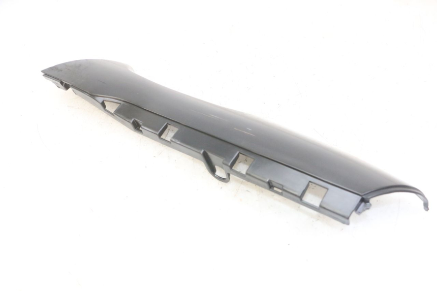 photo de BAS DE CAISSE GAUCHE PIAGGIO NRG POWER PUREJET 50 (2018 - 2021) - Vue d’ensemble