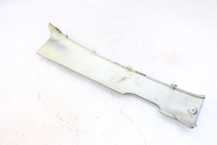 photo de BAS DE CAISSE GAUCHE JM MOTORS OLDIES GT 4T 50 (2018 - 2025) - Détail de la pièce