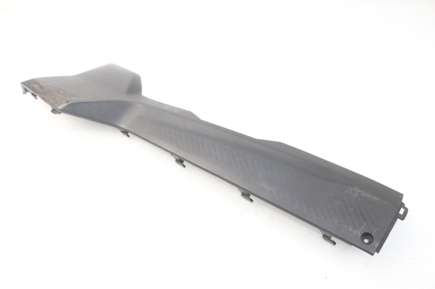 photo de BAS DE CAISSE GAUCHE SYM ORBIT III 3 4T 50 (2018 - 2021) - Points de fixation