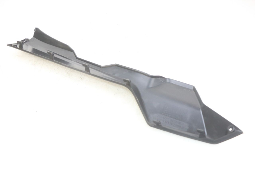 photo de BAS DE CAISSE GAUCHE SYM ORBIT III 3 4T 50 (2021 - 2025) - Zoom état d’usage