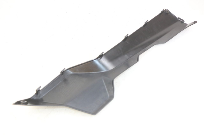 photo de BAS DE CAISSE GAUCHE SYM ORBIT III 3 4T 50 (2021 - 2025) - Autre angle de vue