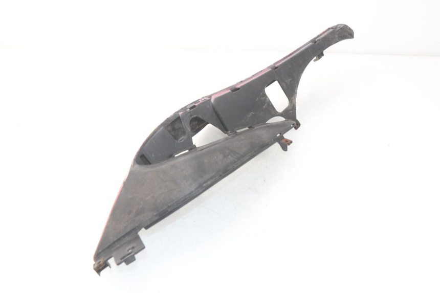 photo de BAS DE CAISSE GAUCHE MBK OVETTO ONE 2T 50 (2013 - 2017) - Autre angle de vue