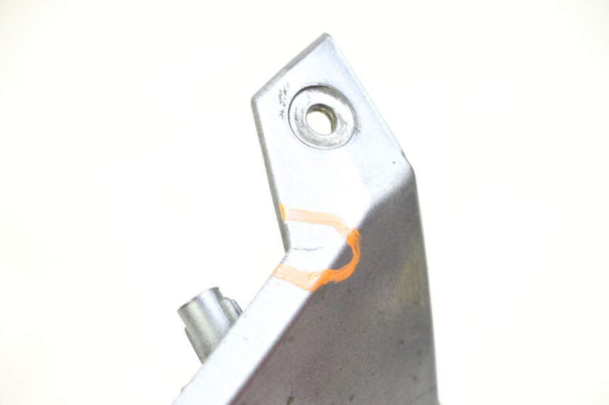 photo de BAS DE CAISSE GAUCHE PEUGEOT BELVILLE 125 (2017 - 2021) - Détail de la pièce