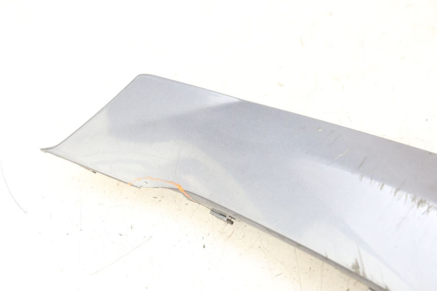 photo de BAS DE CAISSE GAUCHE PEUGEOT BELVILLE 125 (2017 - 2021) - État de surface