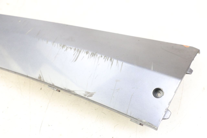 photo de BAS DE CAISSE GAUCHE PEUGEOT BELVILLE 125 (2017 - 2021) - Pièce contrôlée