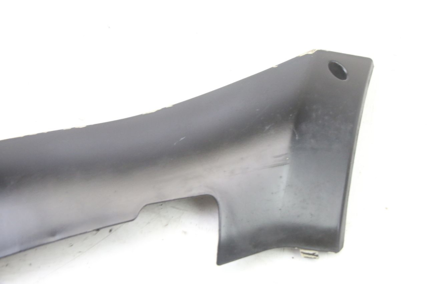 photo de BAS DE CAISSE GAUCHE PEUGEOT STREETZONE I 2T 50 (2018 - 2020) - Zoom état d’usage