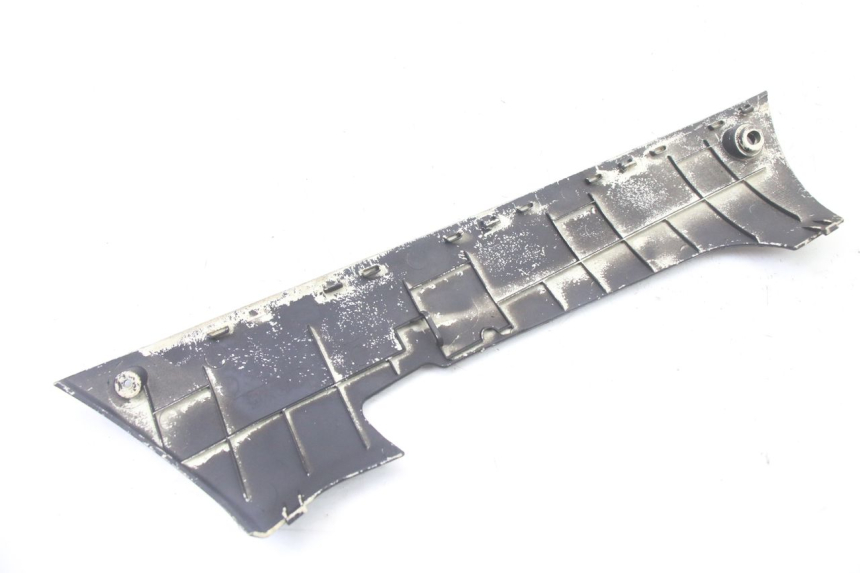 photo de BAS DE CAISSE GAUCHE PEUGEOT STREETZONE I 2T 50 (2018 - 2020) - Gros plan technique